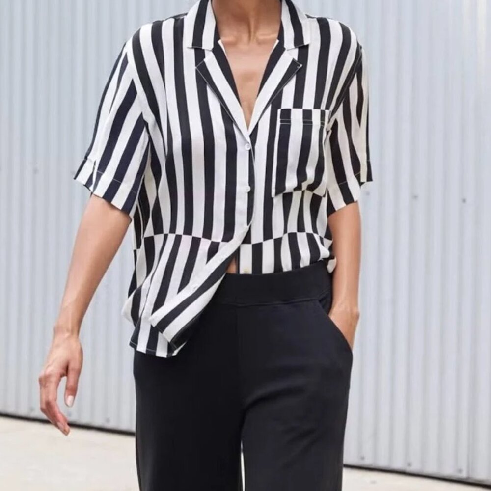 AYR Black and White Stripe Shirt Medium